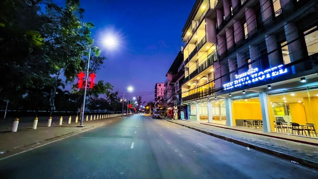 The Riva Vientiane Hotel Exterior foto